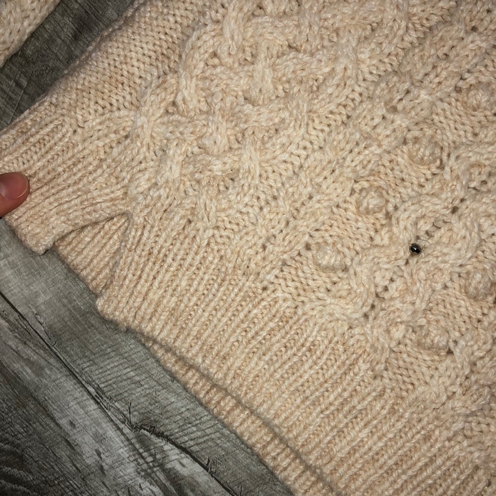 Gap sweater - Picture 3 of 3